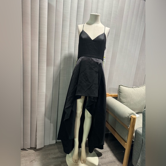 ALICE + OLIVIA by Stacey bendet dress ✨ - Picture 5 of 11